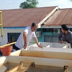 Direktur PDAM Muara Teweh, Rusman Jaya Anor, S.T, saat Pengecekan Bak Penampung Air Bersih. (Foto : Candra)
