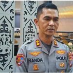 Kapolres Barito Utara, AKBP IRNANDA OKTORA, S. I. K., M. I. K., saat di wawancara awak media (foto : Candra).